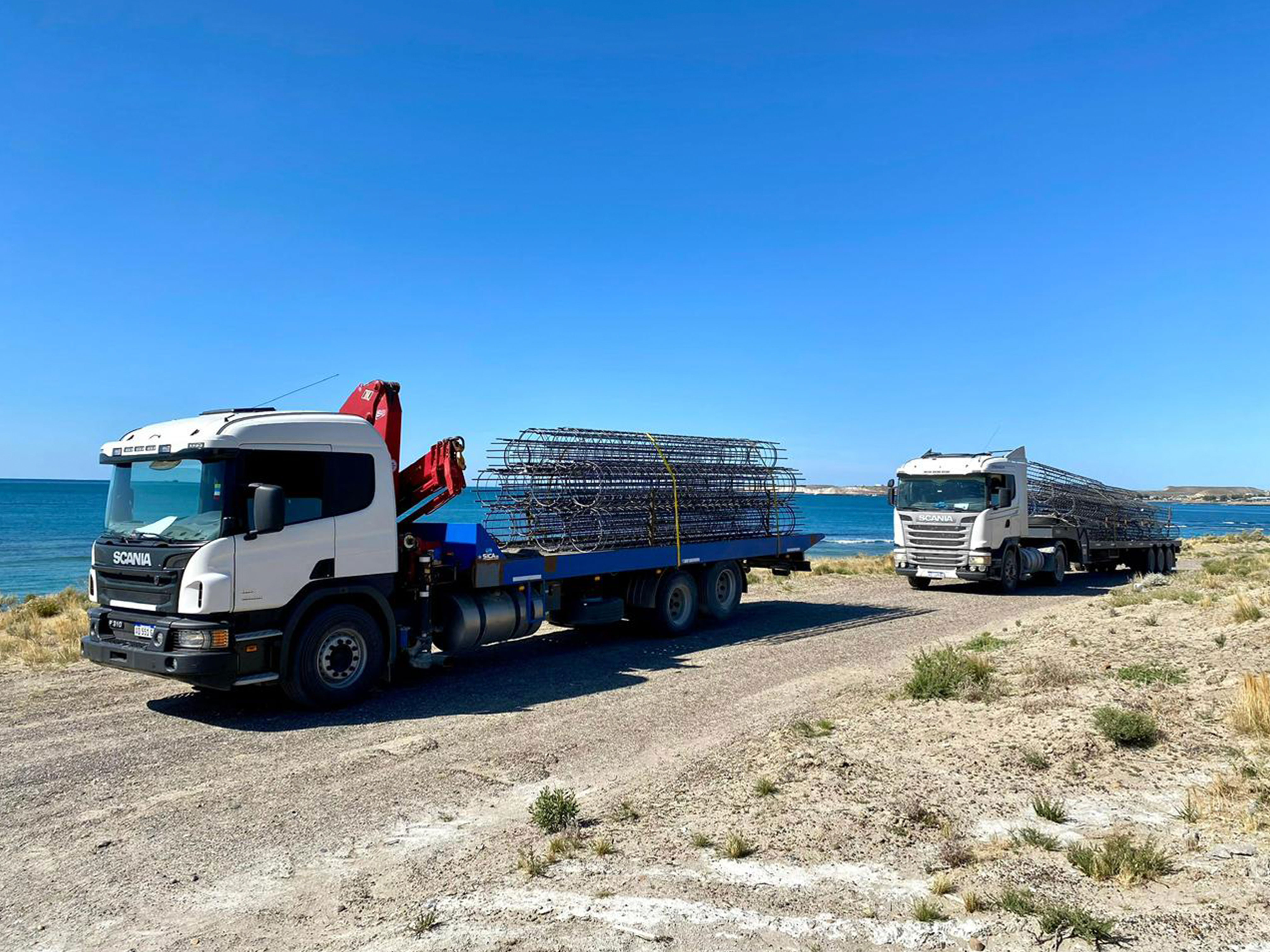 Grúa telescópica en obra